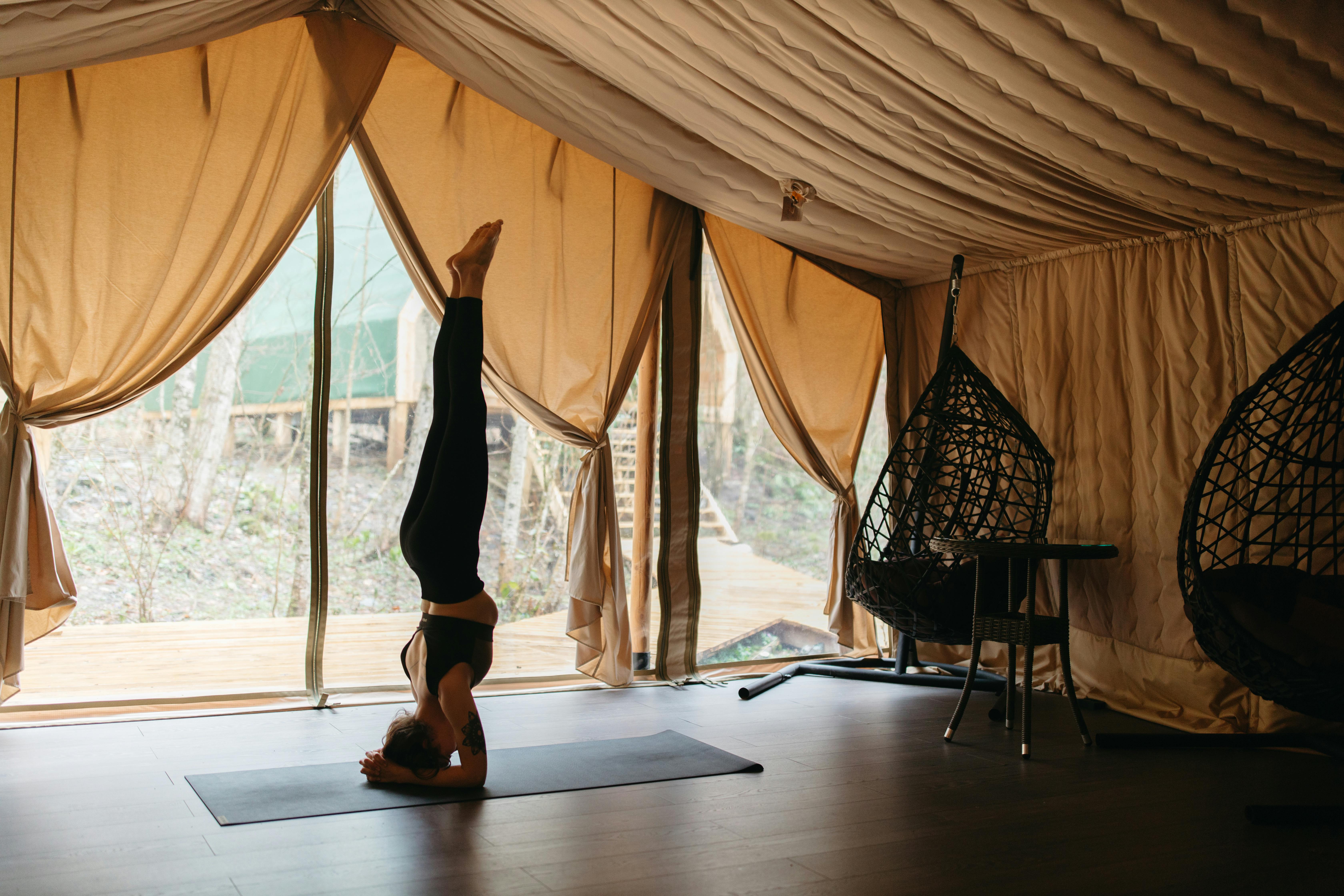 Sirsasana yoga grenoble